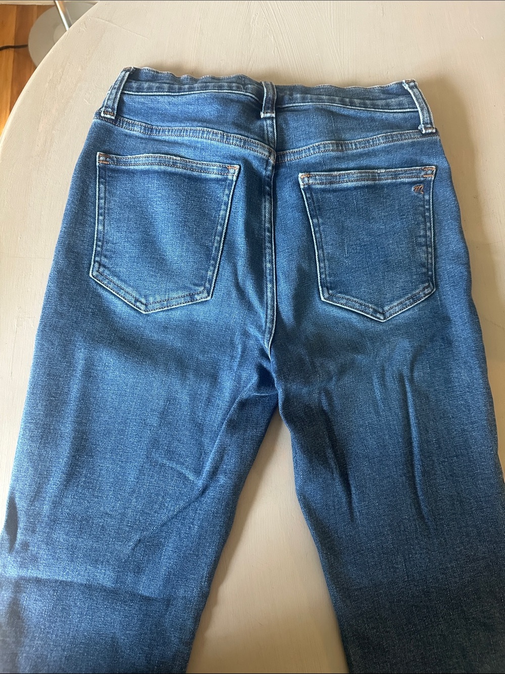 Madewell High-Rise Skinny Jeans in Medium Blue Wash - Picture 4 of 4